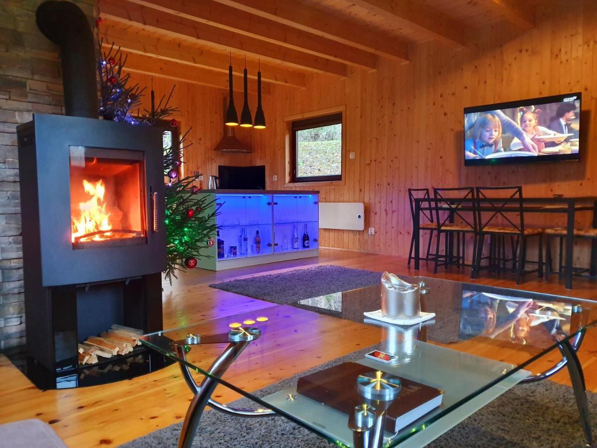 Mana Village - Jacuzzi & Sauna Barłomino Buitenkant foto