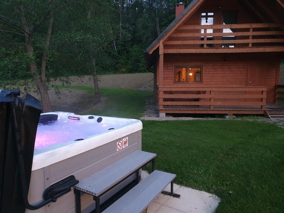 Mana Village - Jacuzzi & Sauna Barłomino Buitenkant foto