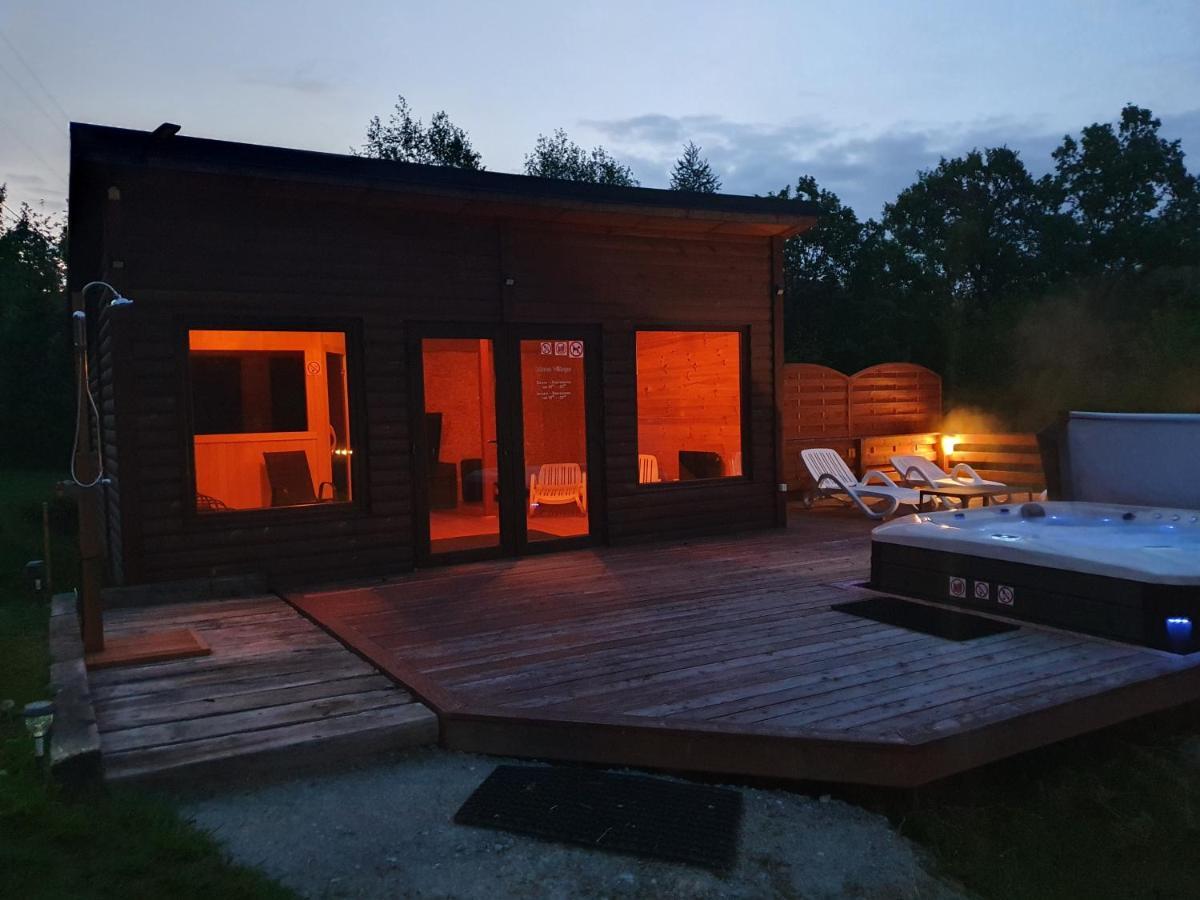 Mana Village - Jacuzzi & Sauna Barłomino Buitenkant foto